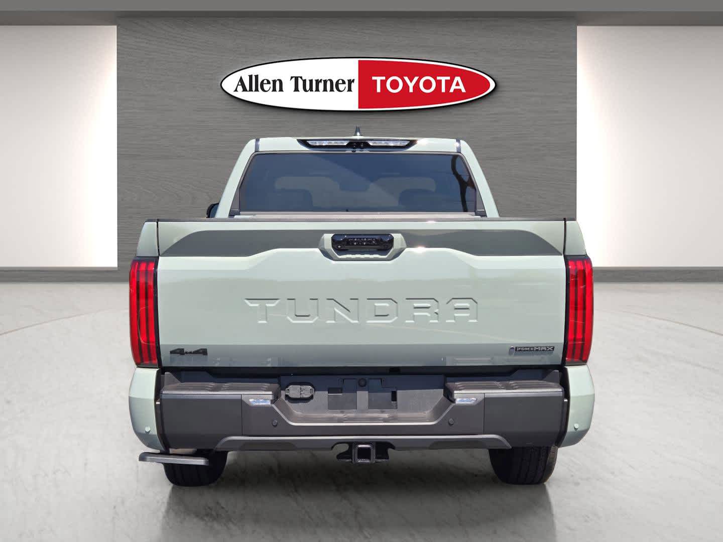 2026 Toyota Tundra Limited CrewMax photo 6