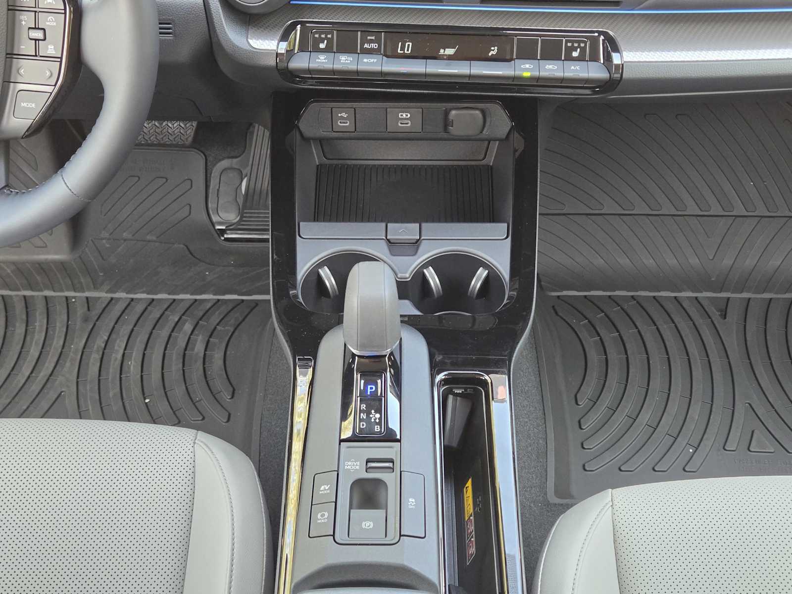 2026 Toyota Prius XLE photo 12