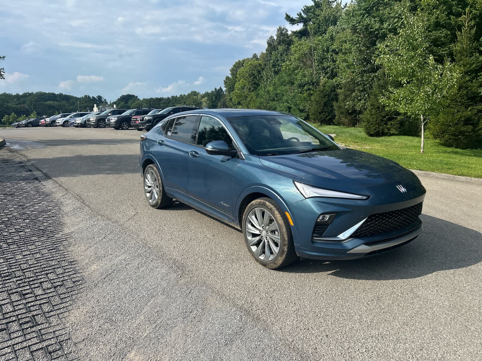 Ocean Blue Metallic 2024 Buick Envista SUV / Crossover Front-Wheel Drive 6-Speed Automatic