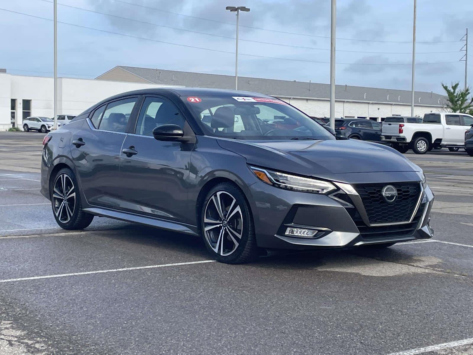 Gun Metallic/Super Black 2021 Nissan Sentra Sedan Front-Wheel Drive Continuously Variable Transmission
