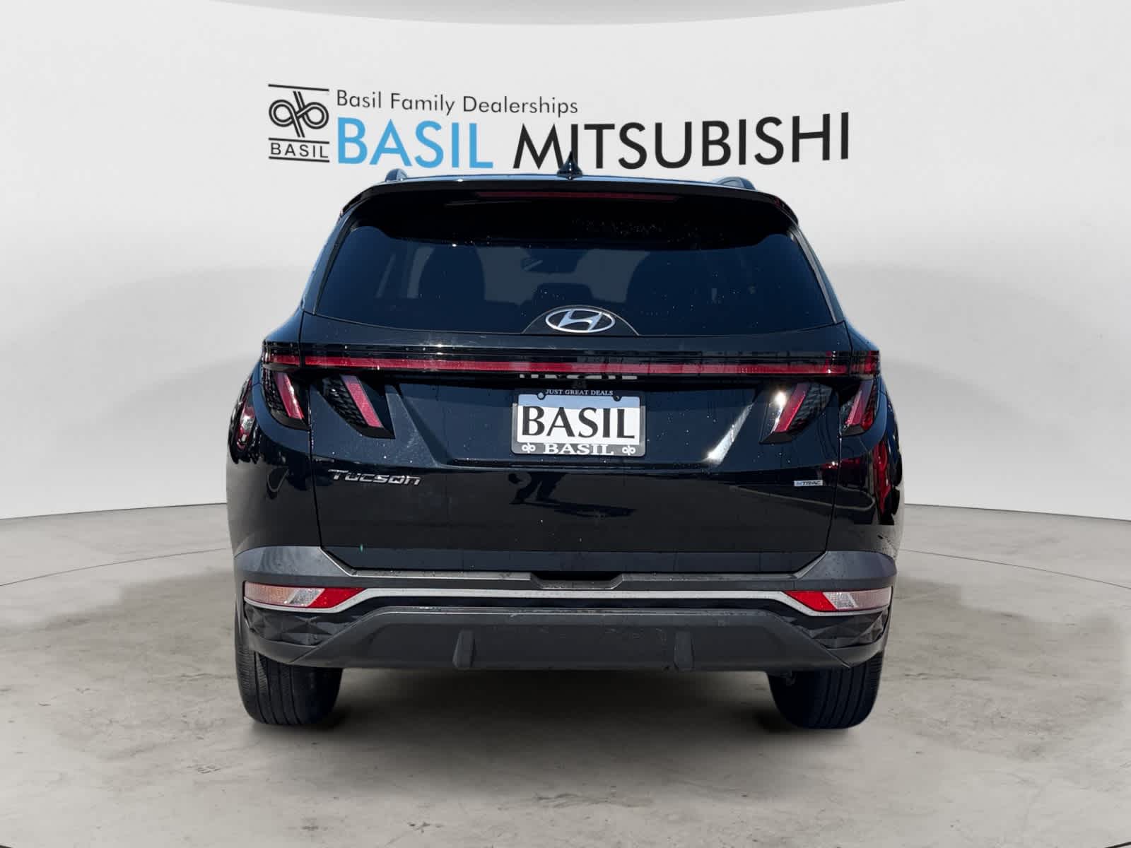 View vehicle photo 6