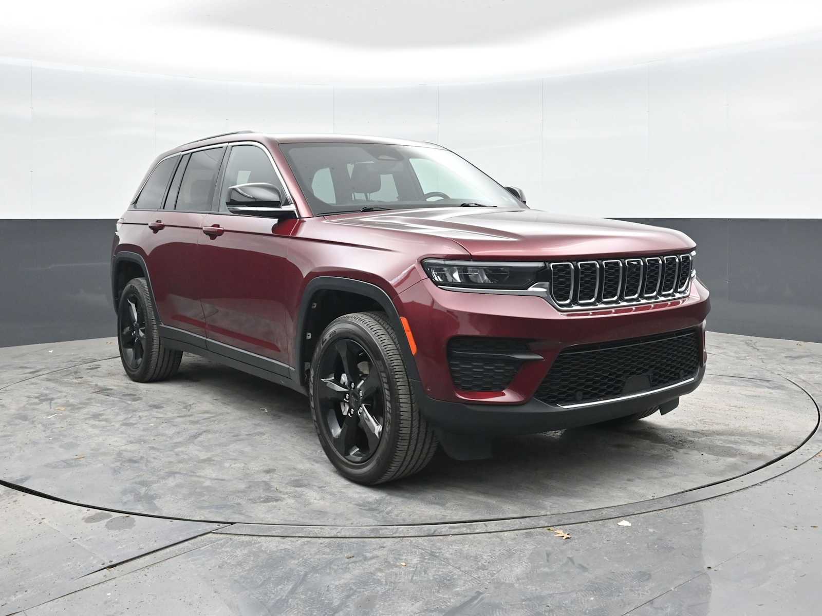 View vehicle photo 6