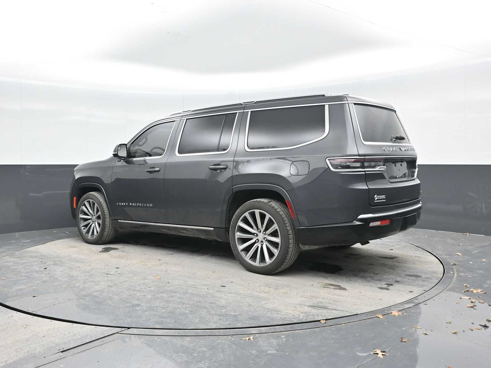 2022 Jeep Grand Wagoneer Series II 4WD