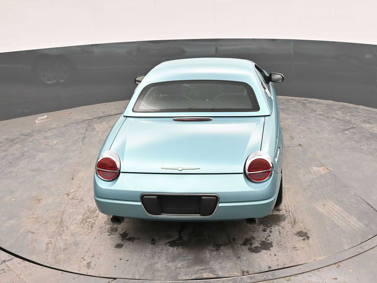 2002 Ford Thunderbird w/Hardtop Deluxe