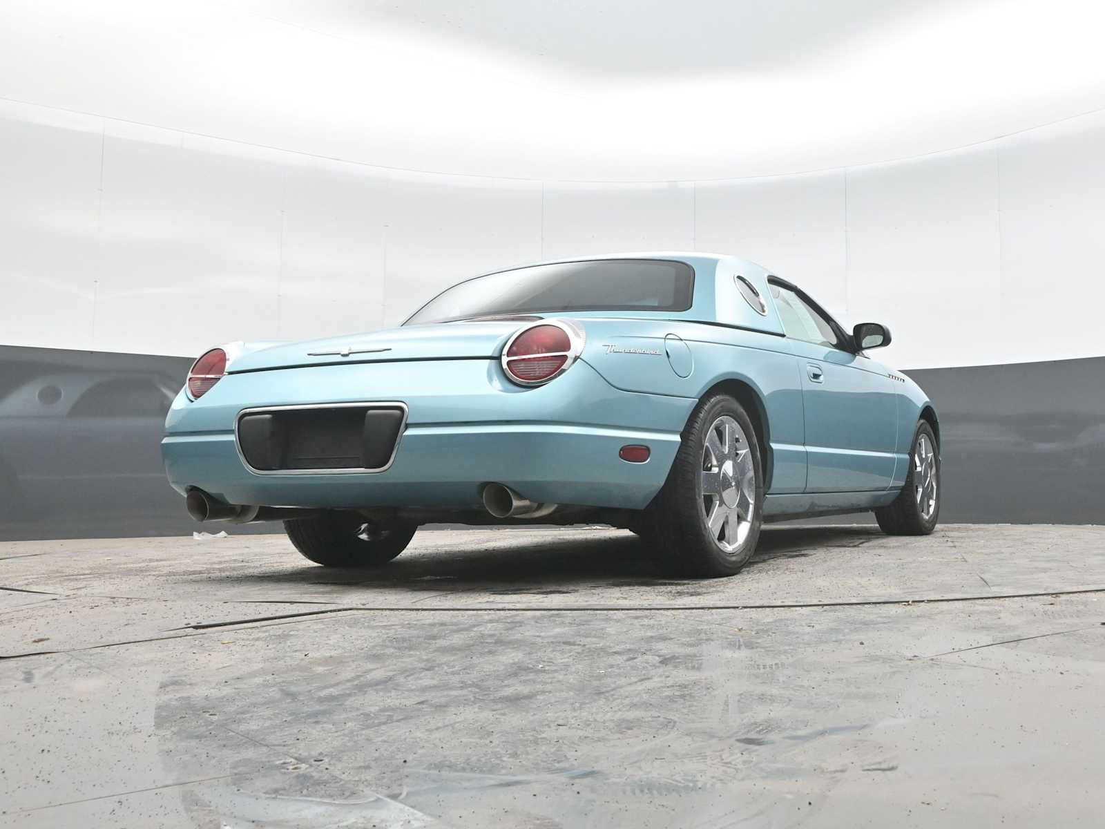 2002 Ford Thunderbird w/Hardtop Deluxe