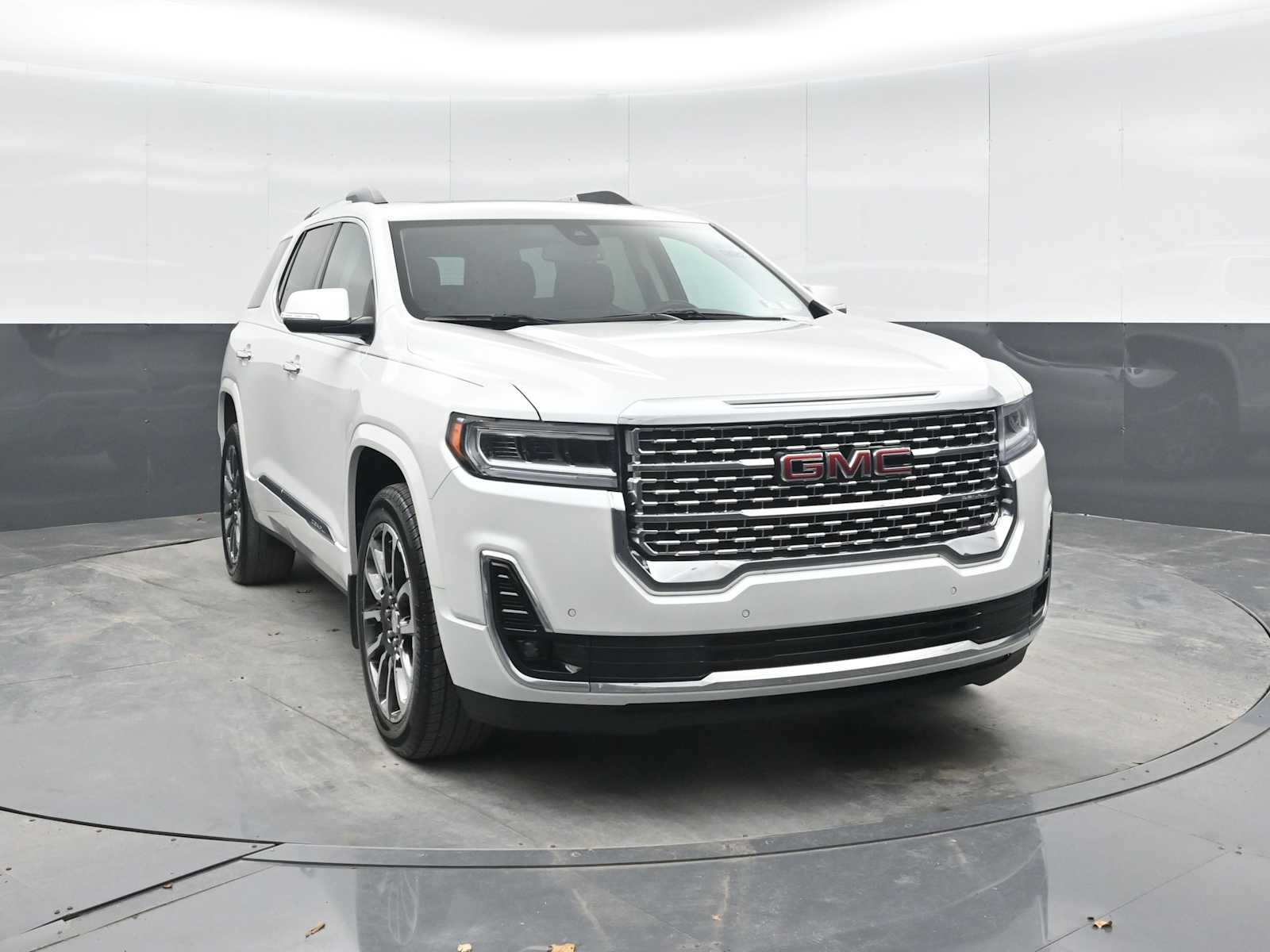2020 GMC Acadia Denali