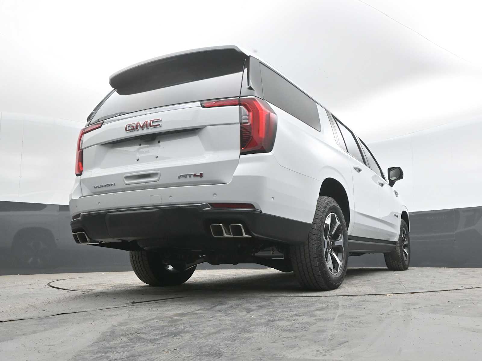 2026 GMC Yukon XL AT4
