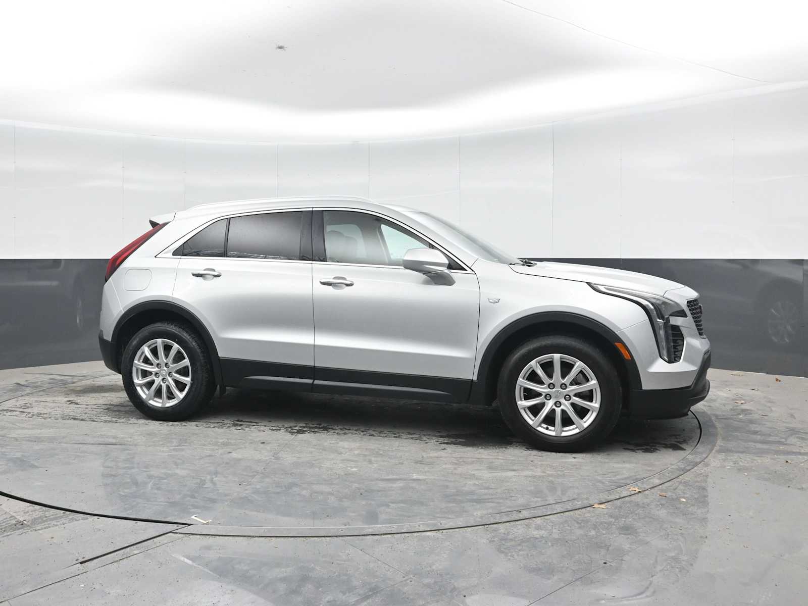 2019 Cadillac XT4 Luxury