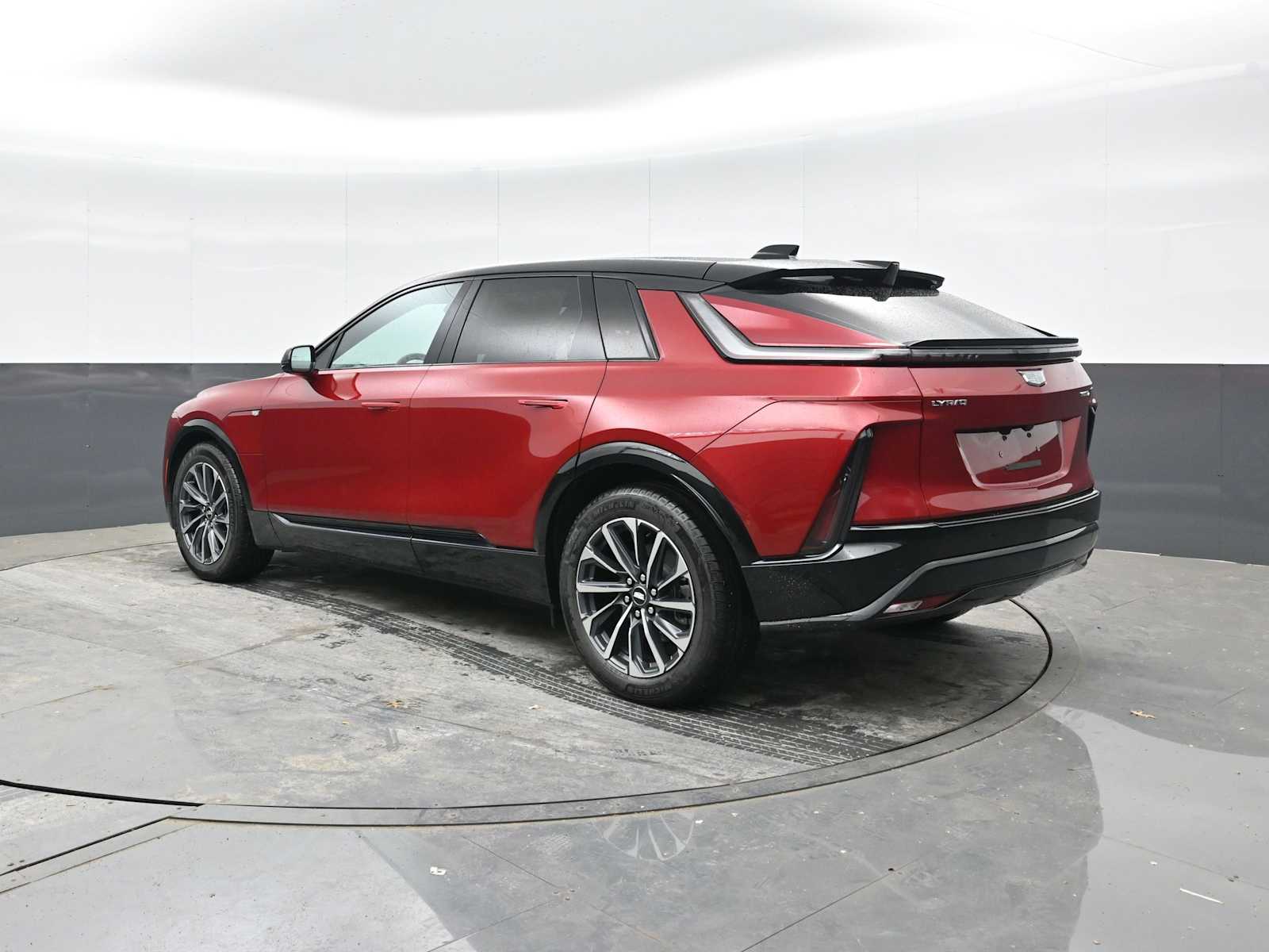 2025 Cadillac LYRIQ Sport 1