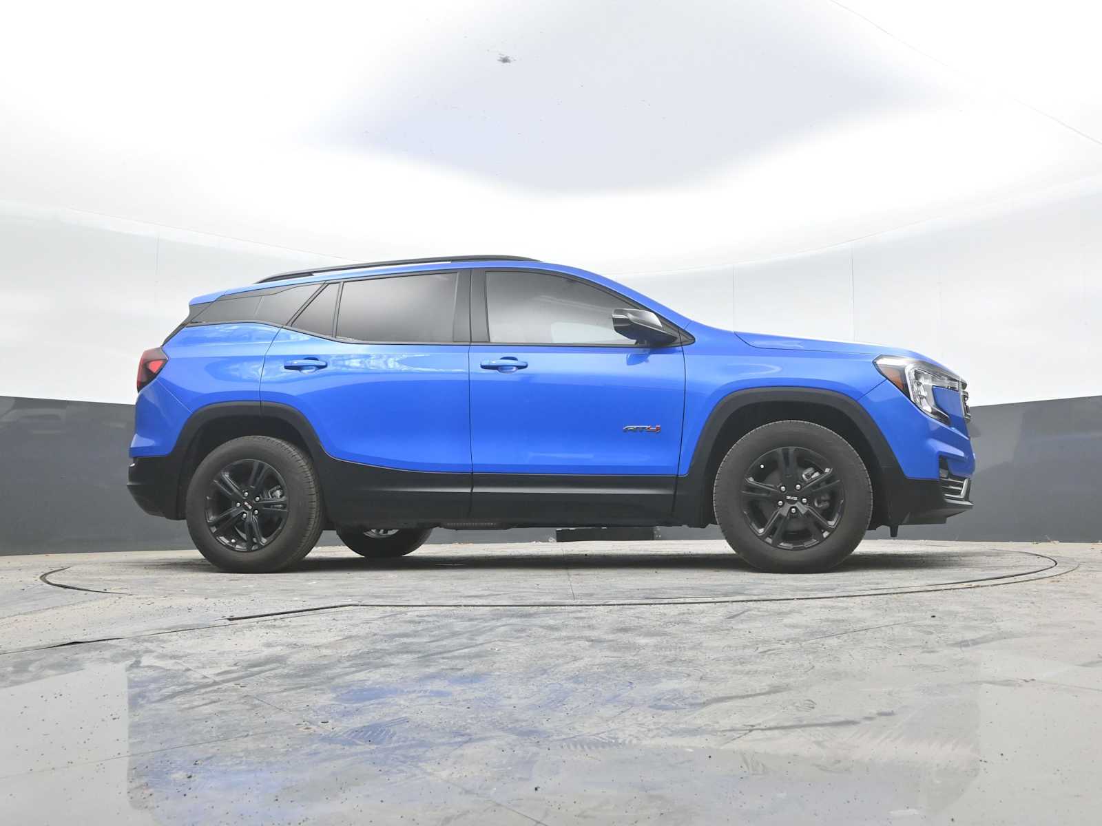 2024 GMC Terrain AT4