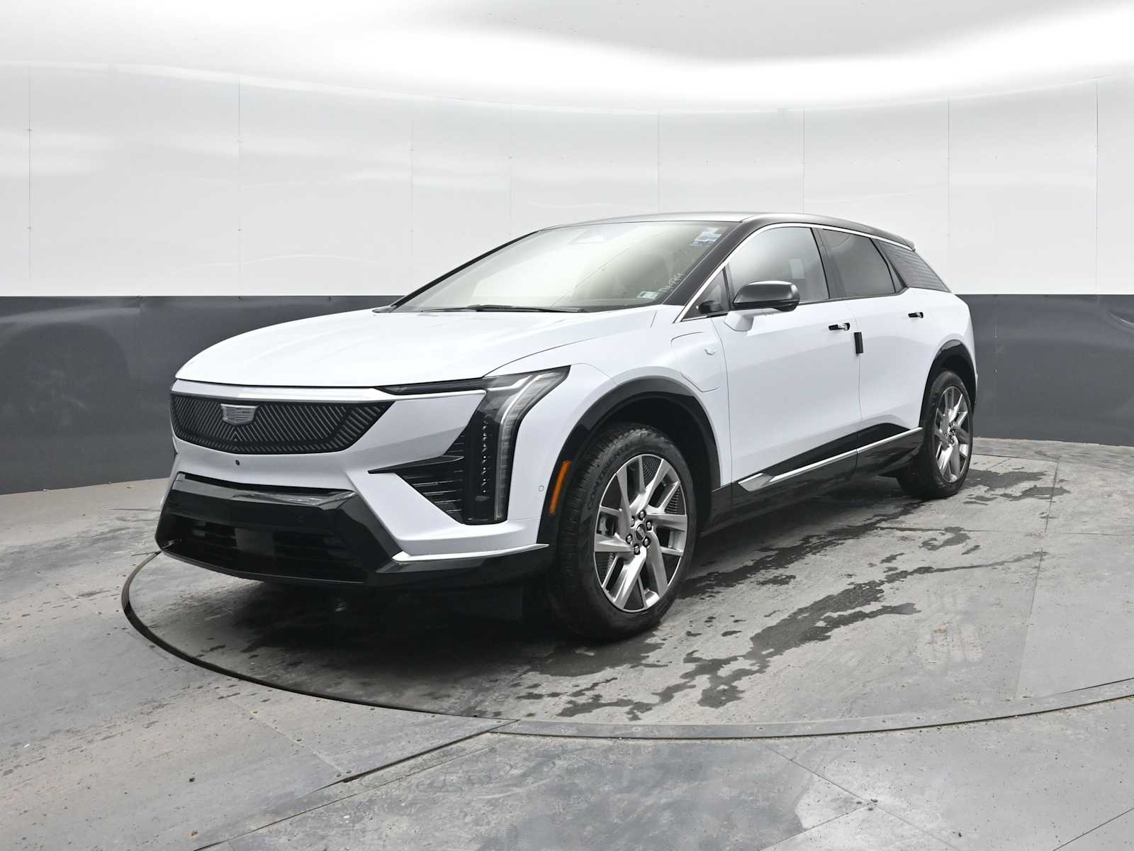 2027 Cadillac OPTIQ Luxury