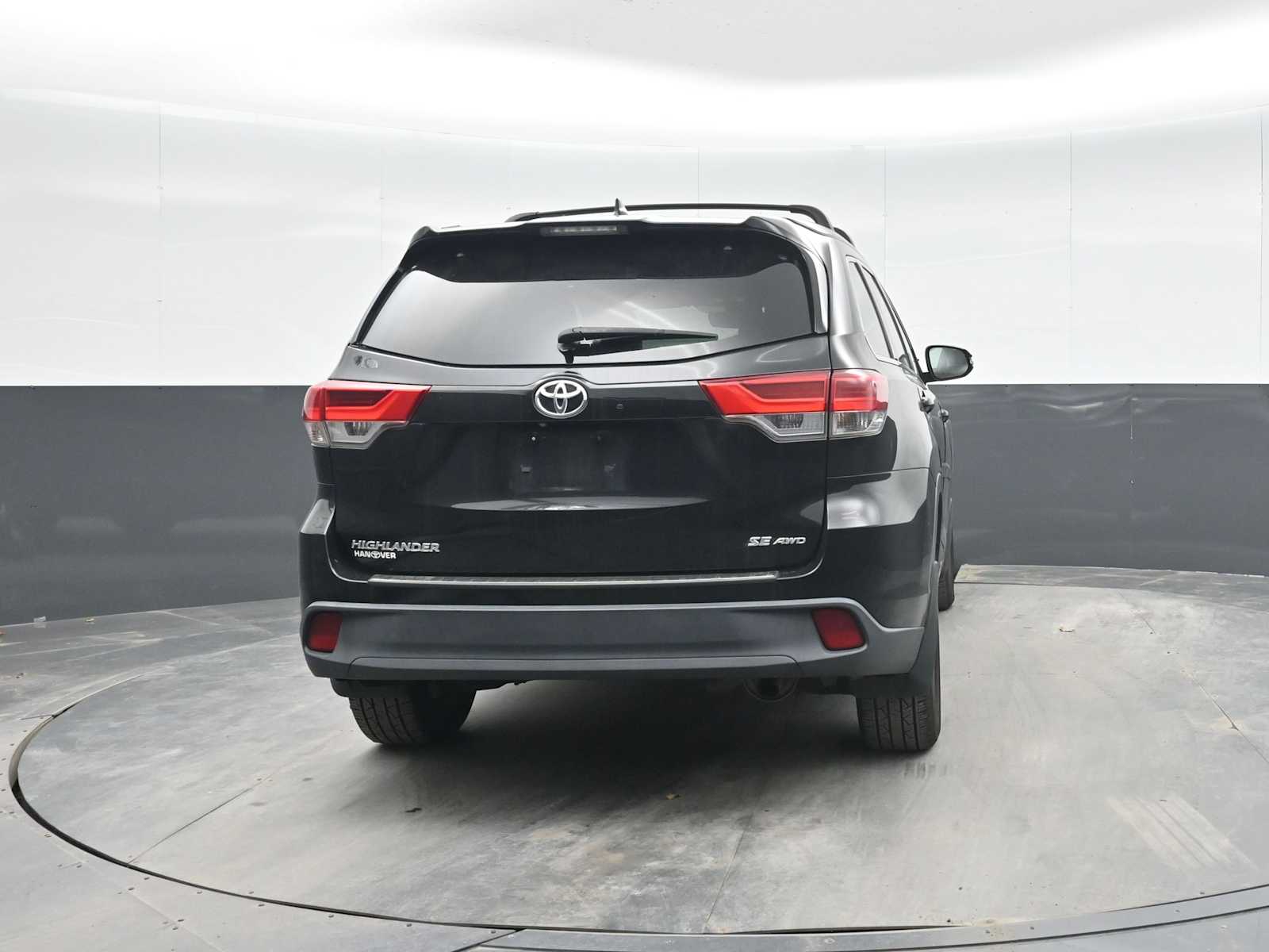 2017 Toyota Highlander SE
