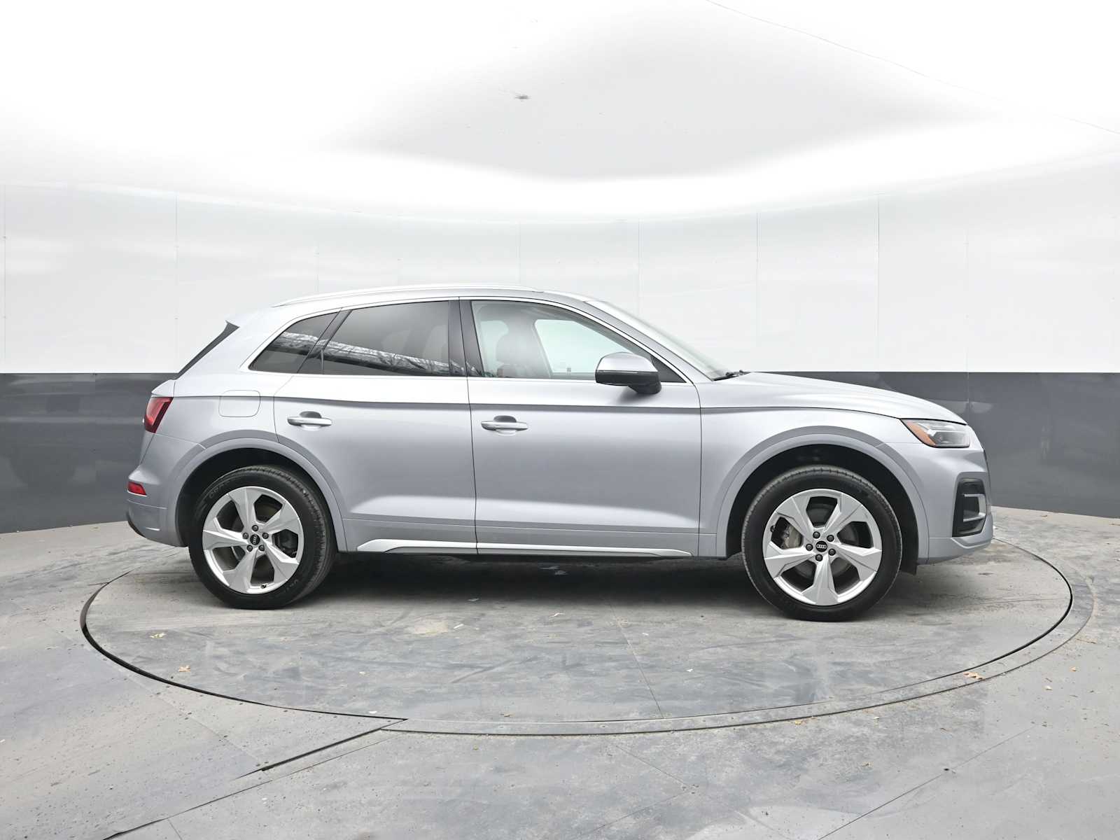 2021 Audi Q5 Premium Plus 45 TFSI quattro S tronic