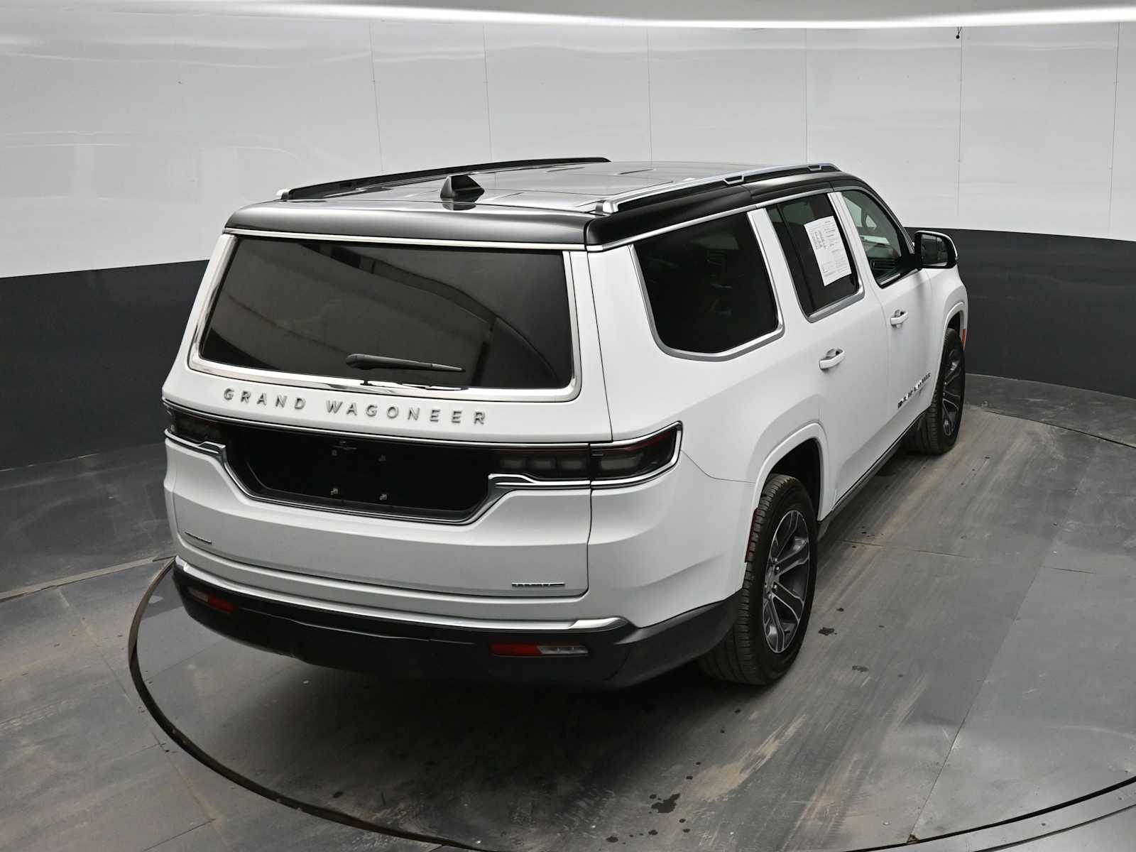 2022 Jeep Grand Wagoneer Series I