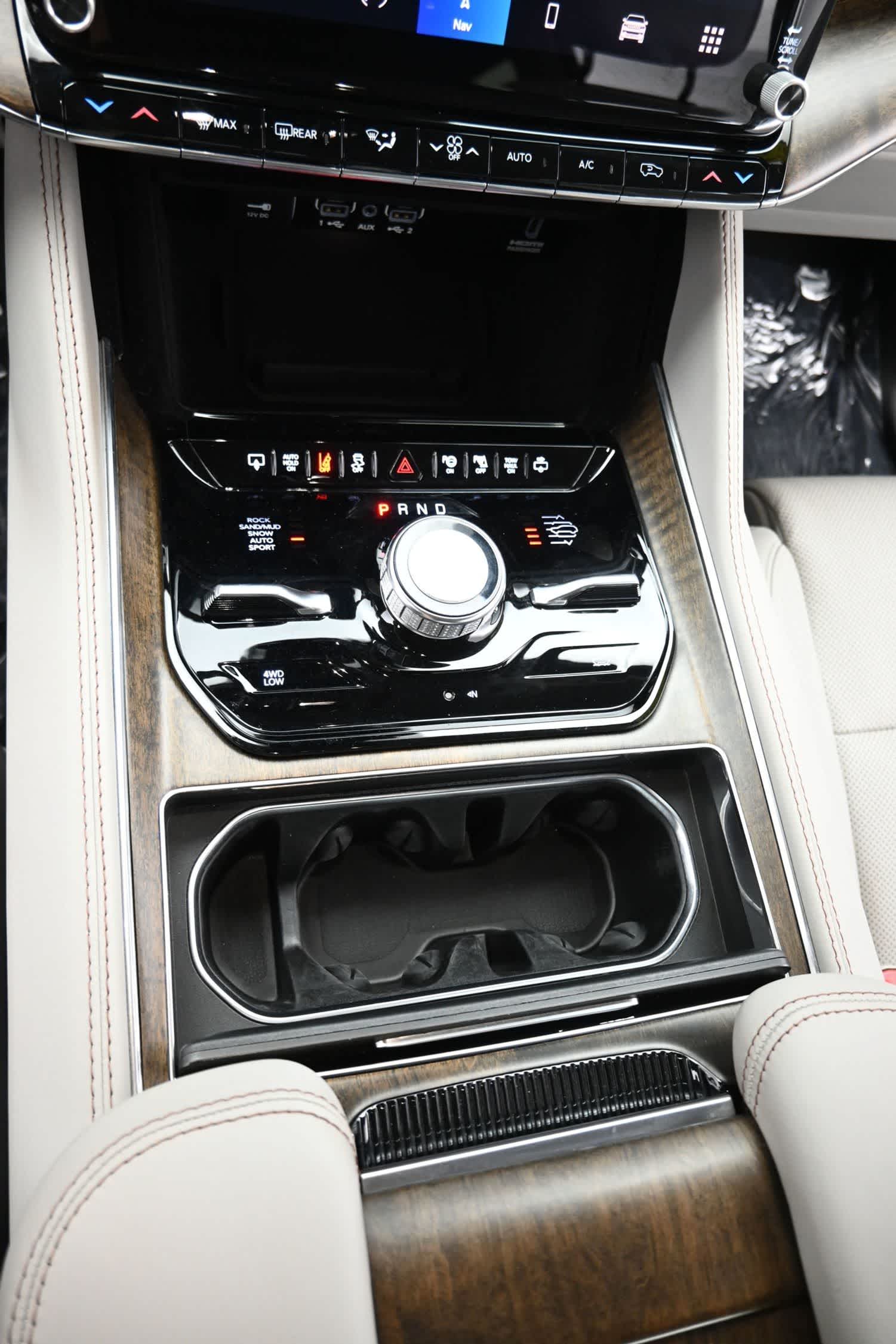 2022 Jeep Grand Wagoneer Series I