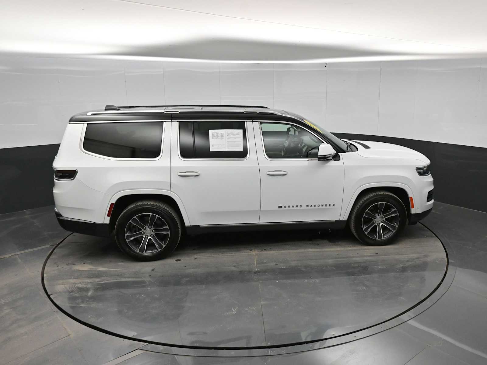 2022 Jeep Grand Wagoneer Series I