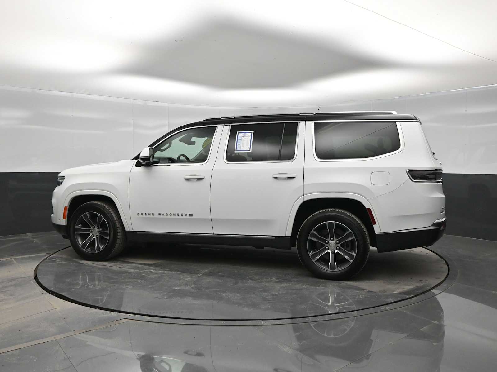 2022 Jeep Grand Wagoneer Series I