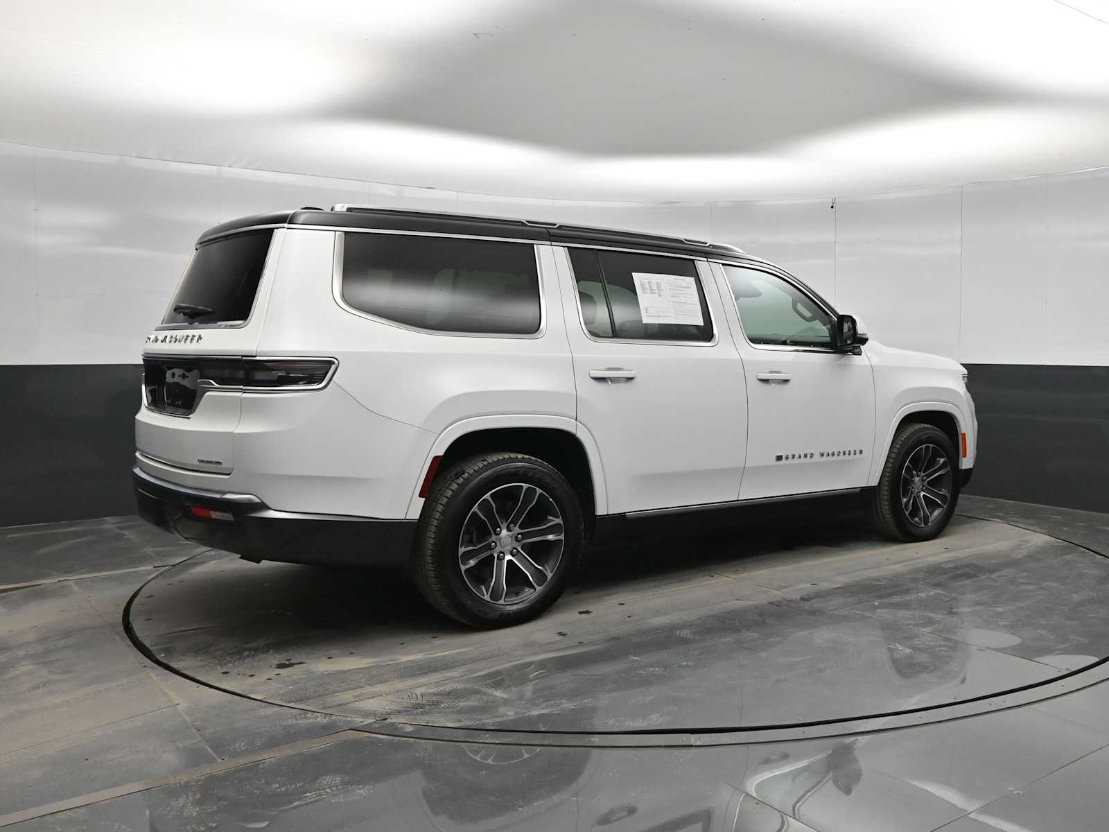2022 Jeep Grand Wagoneer Series I