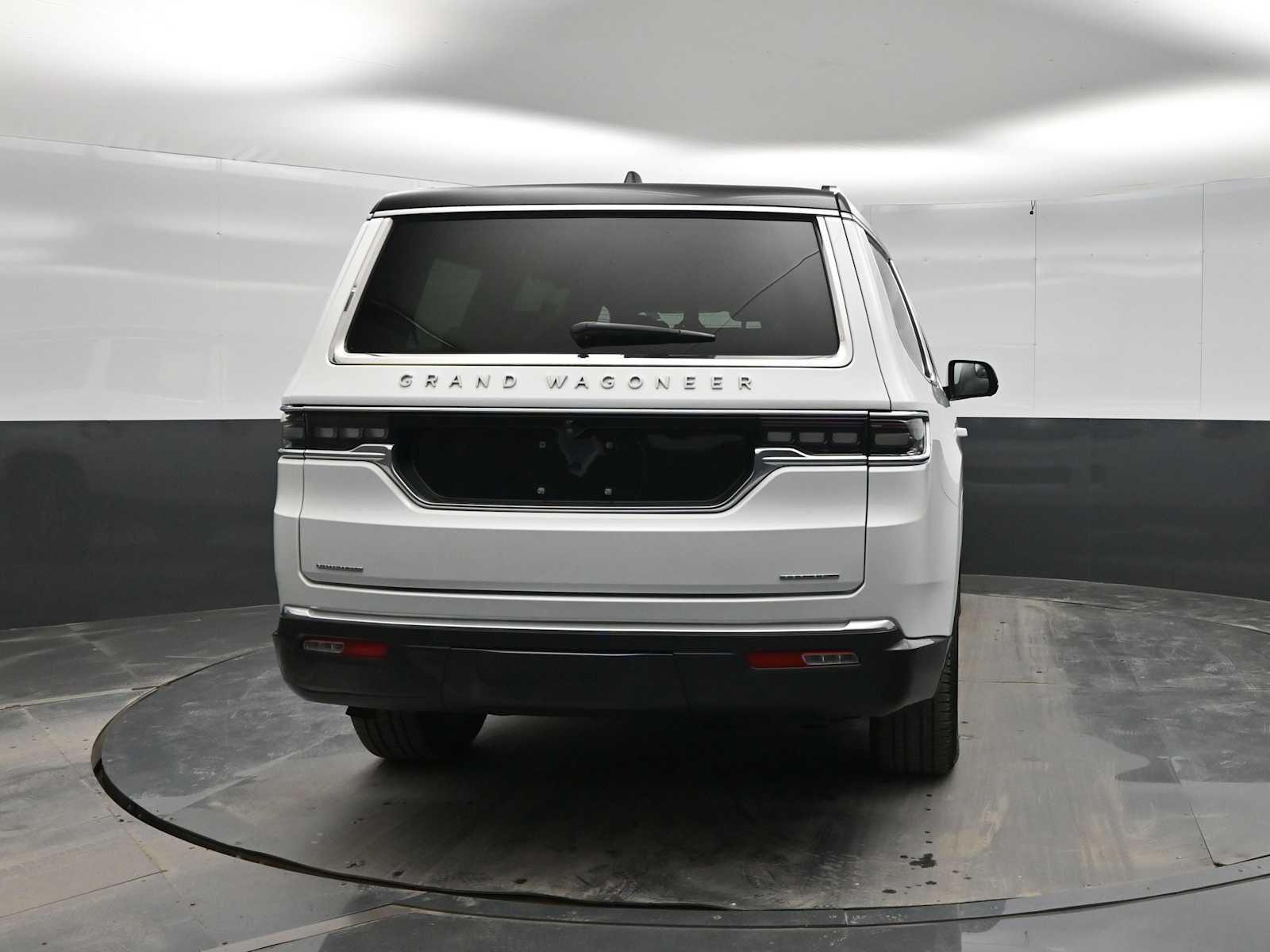 2022 Jeep Grand Wagoneer Series I
