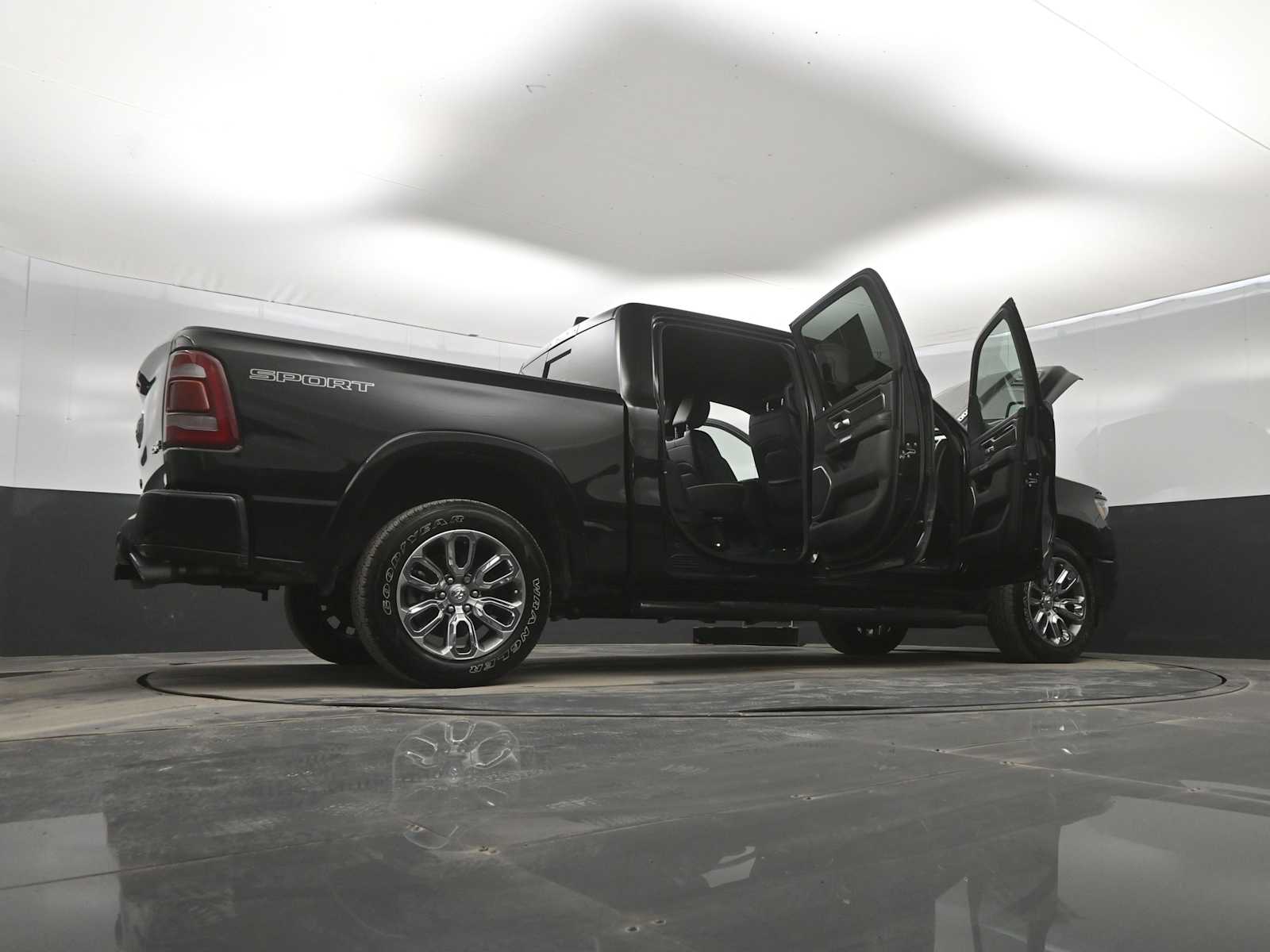 2021 Ram 1500 Laramie