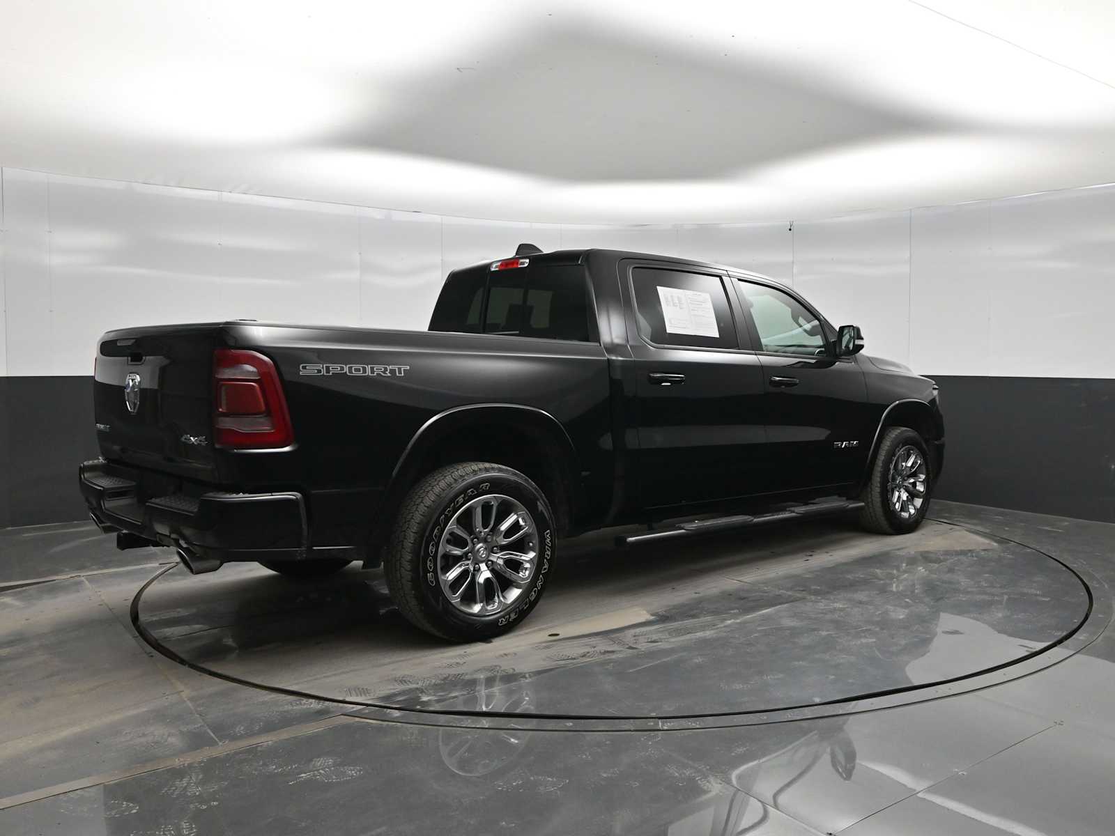 2021 Ram 1500 Laramie