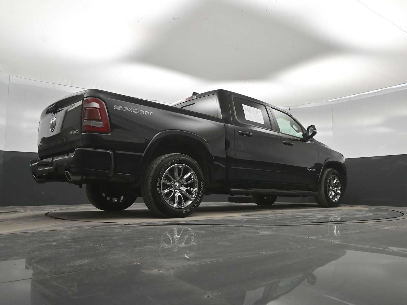 2021 Ram 1500 Laramie
