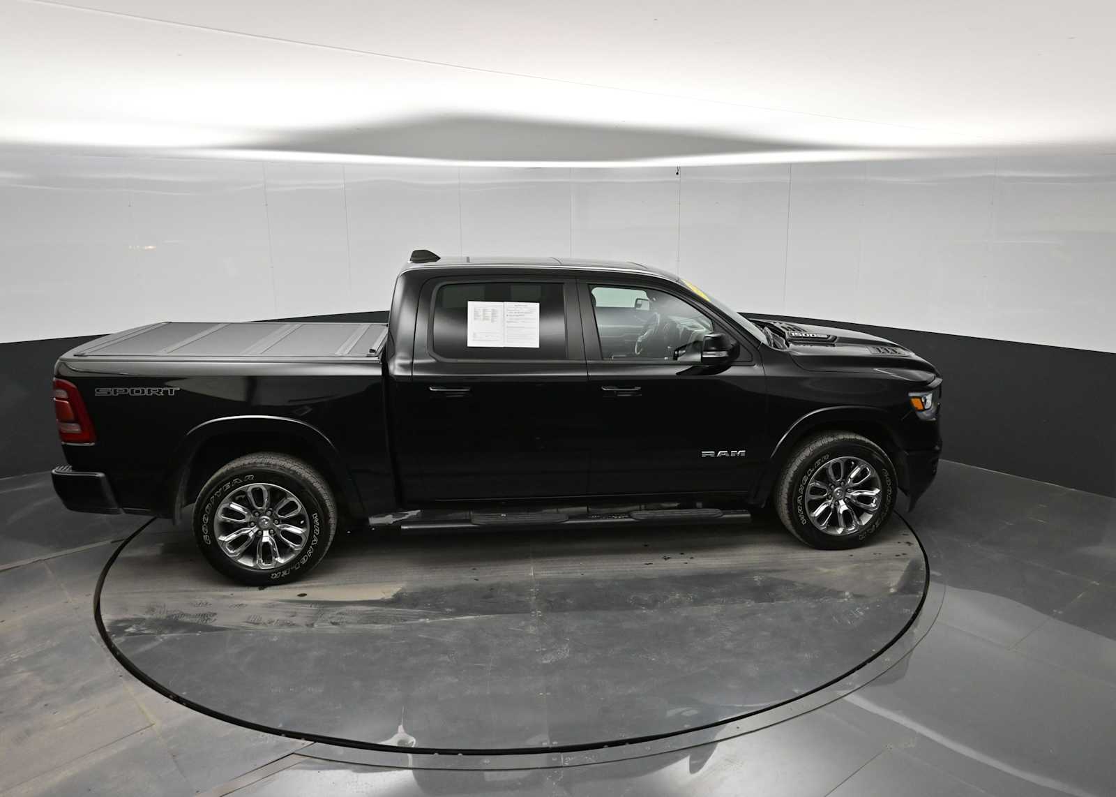 2021 Ram 1500 Laramie