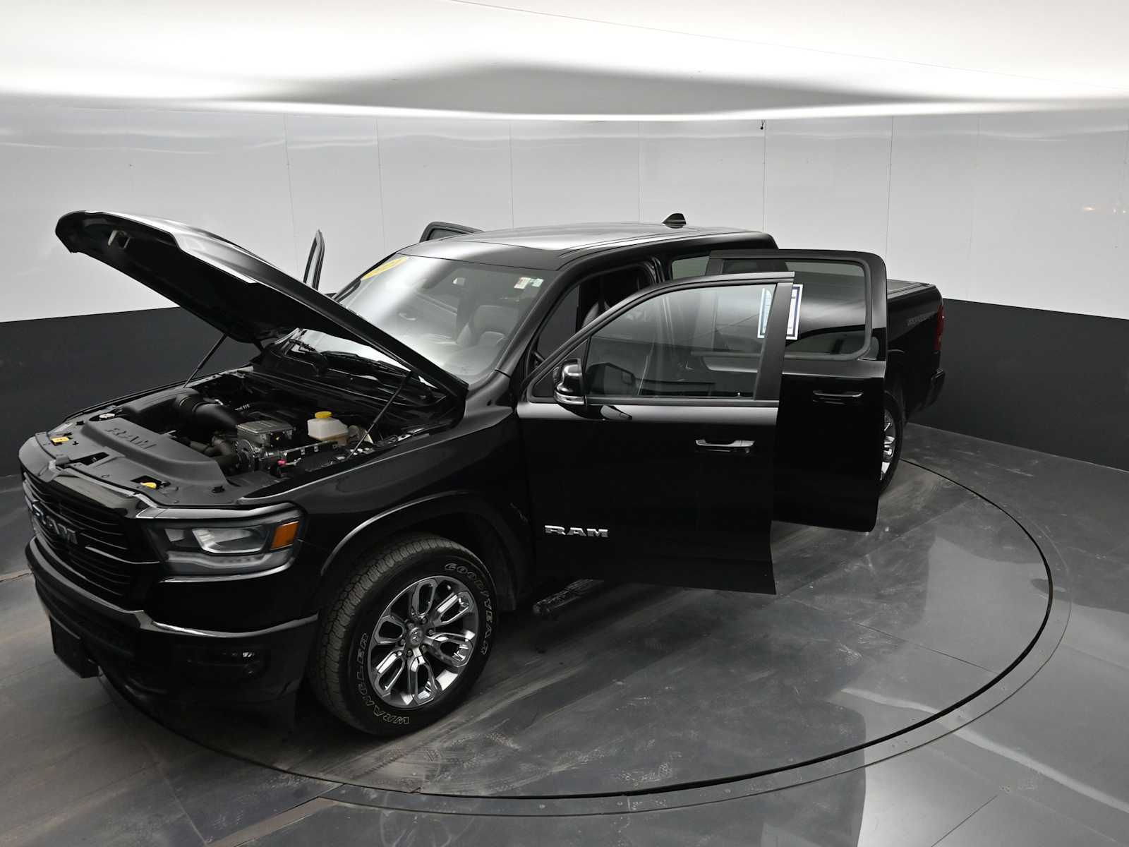 2021 Ram 1500 Laramie