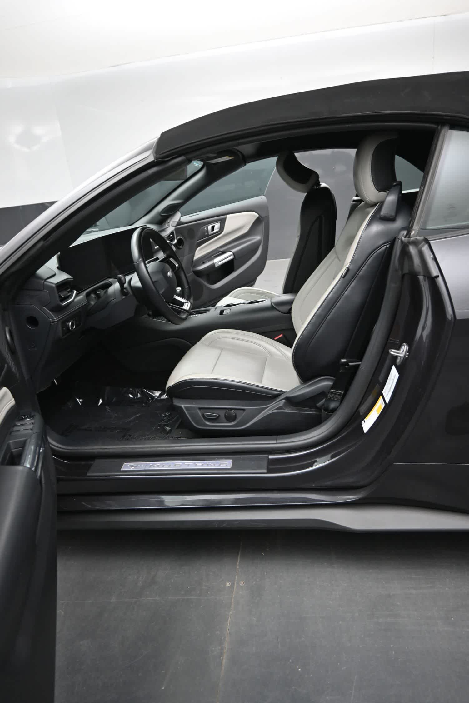 2024 Ford Mustang EcoBoost Premium Convertible