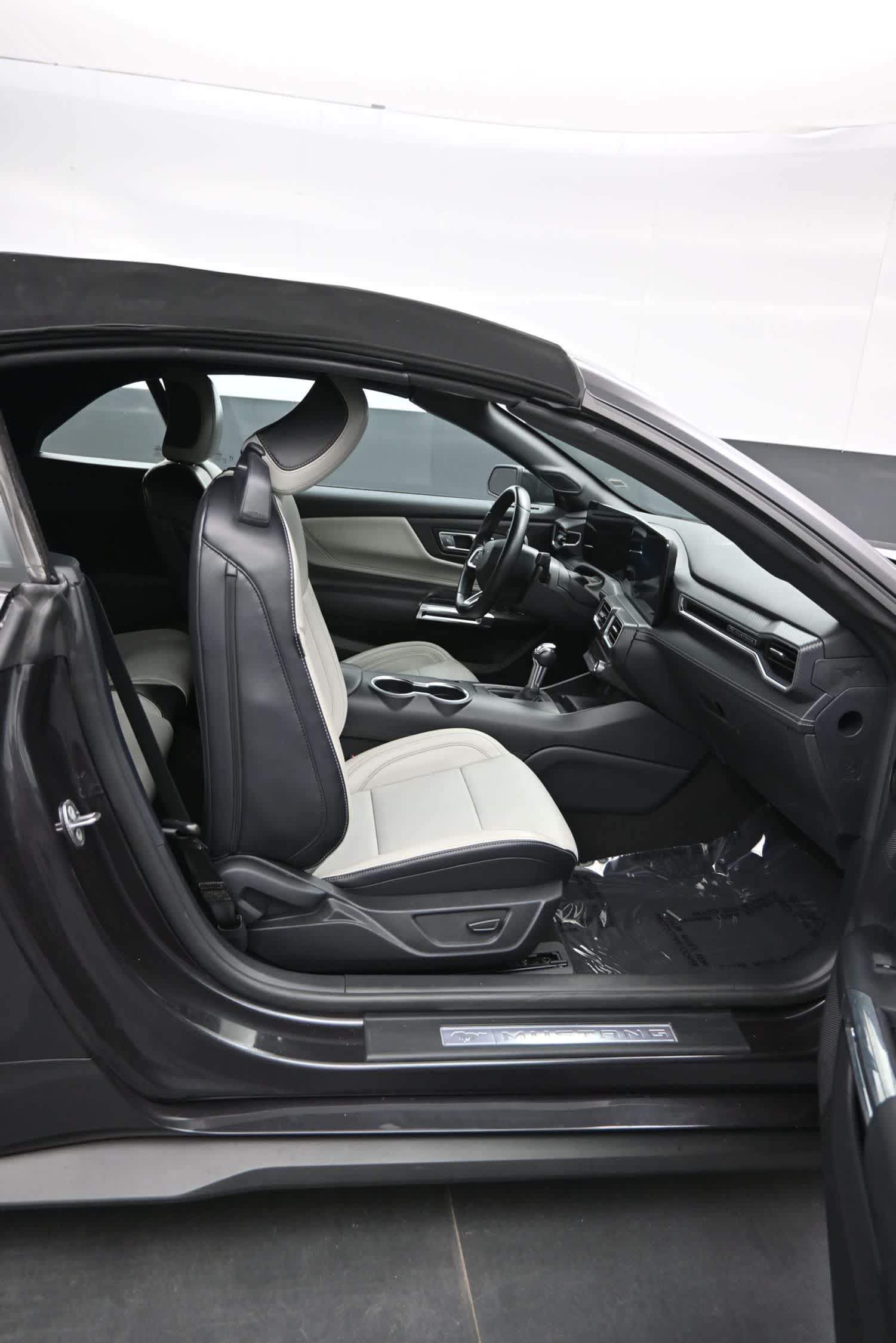 2024 Ford Mustang EcoBoost Premium Convertible