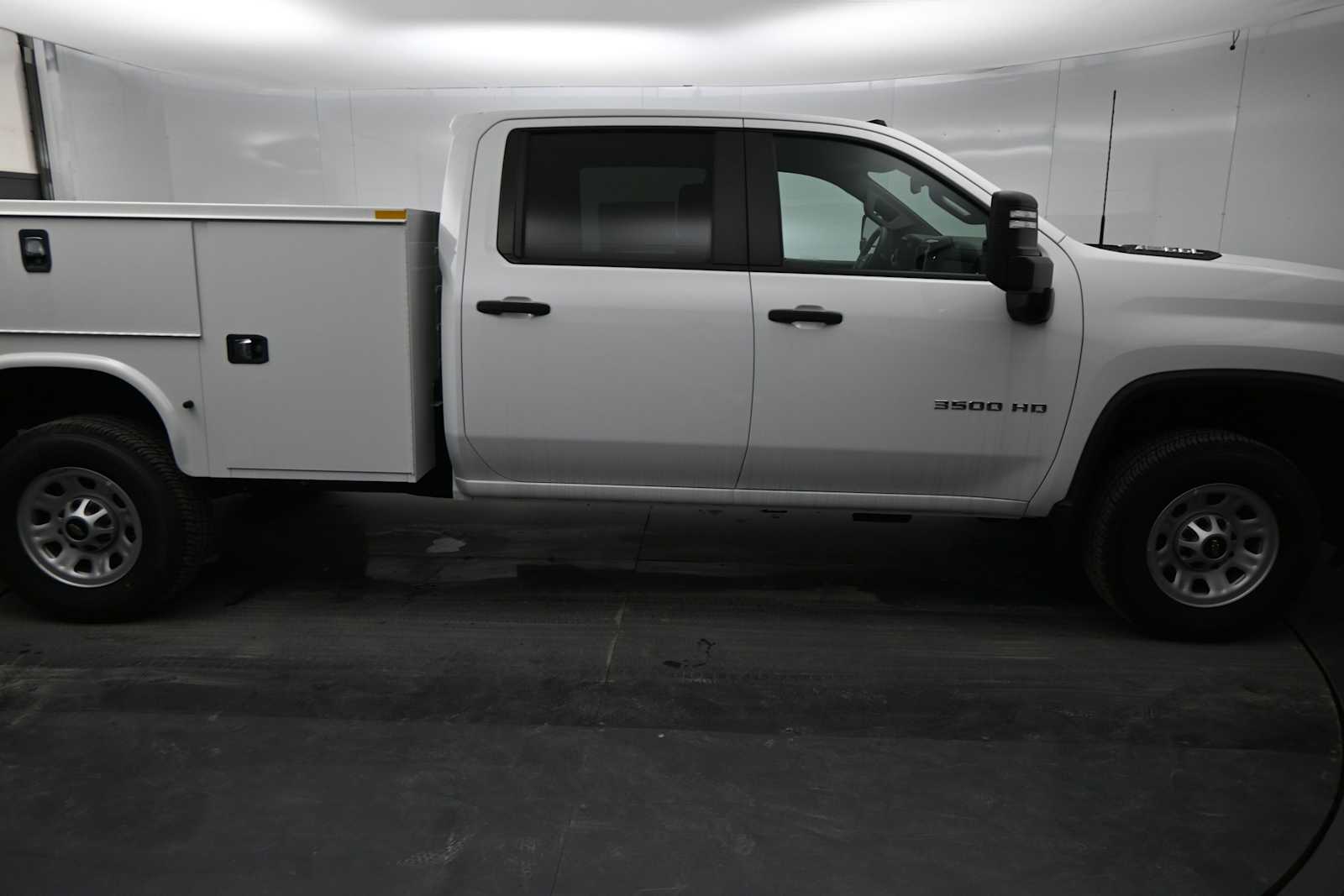 2024 Chevrolet Silverado 3500HD WT
