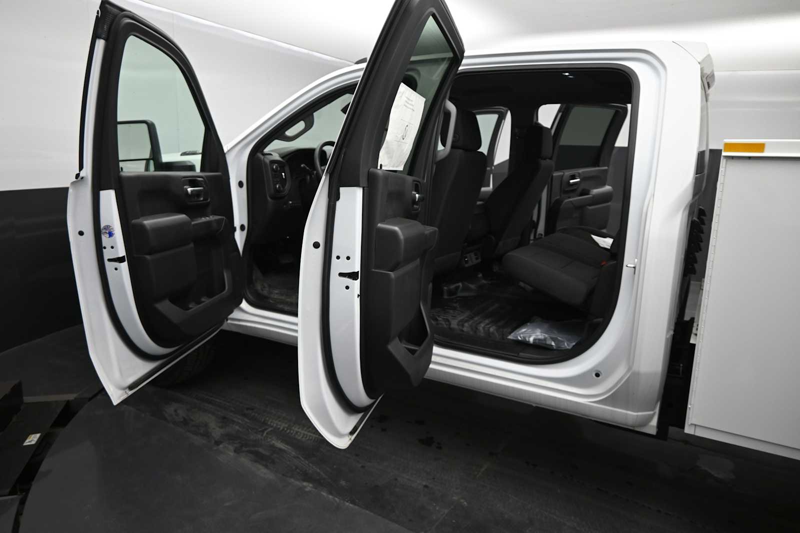 2024 Chevrolet Silverado 3500HD WT