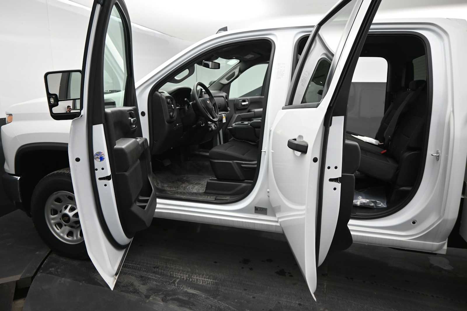 2024 Chevrolet Silverado 3500HD WT