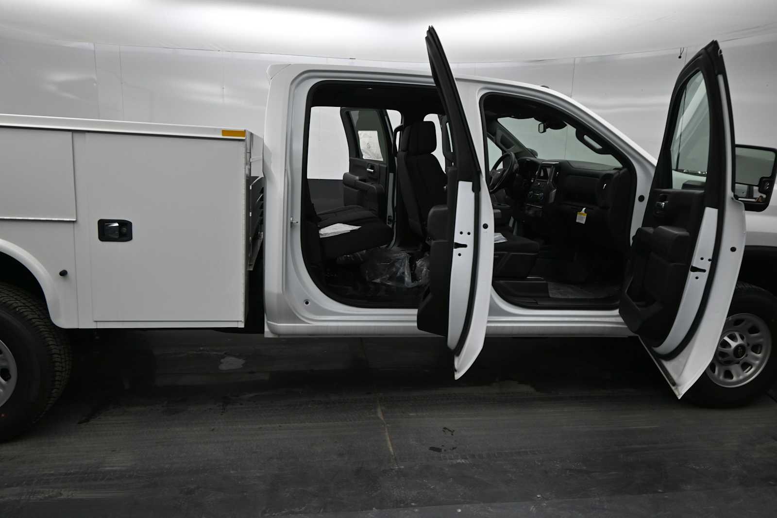 2024 Chevrolet Silverado 3500HD WT