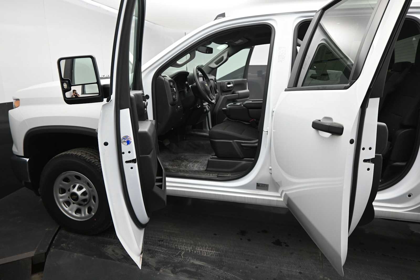 2024 Chevrolet Silverado 3500HD WT