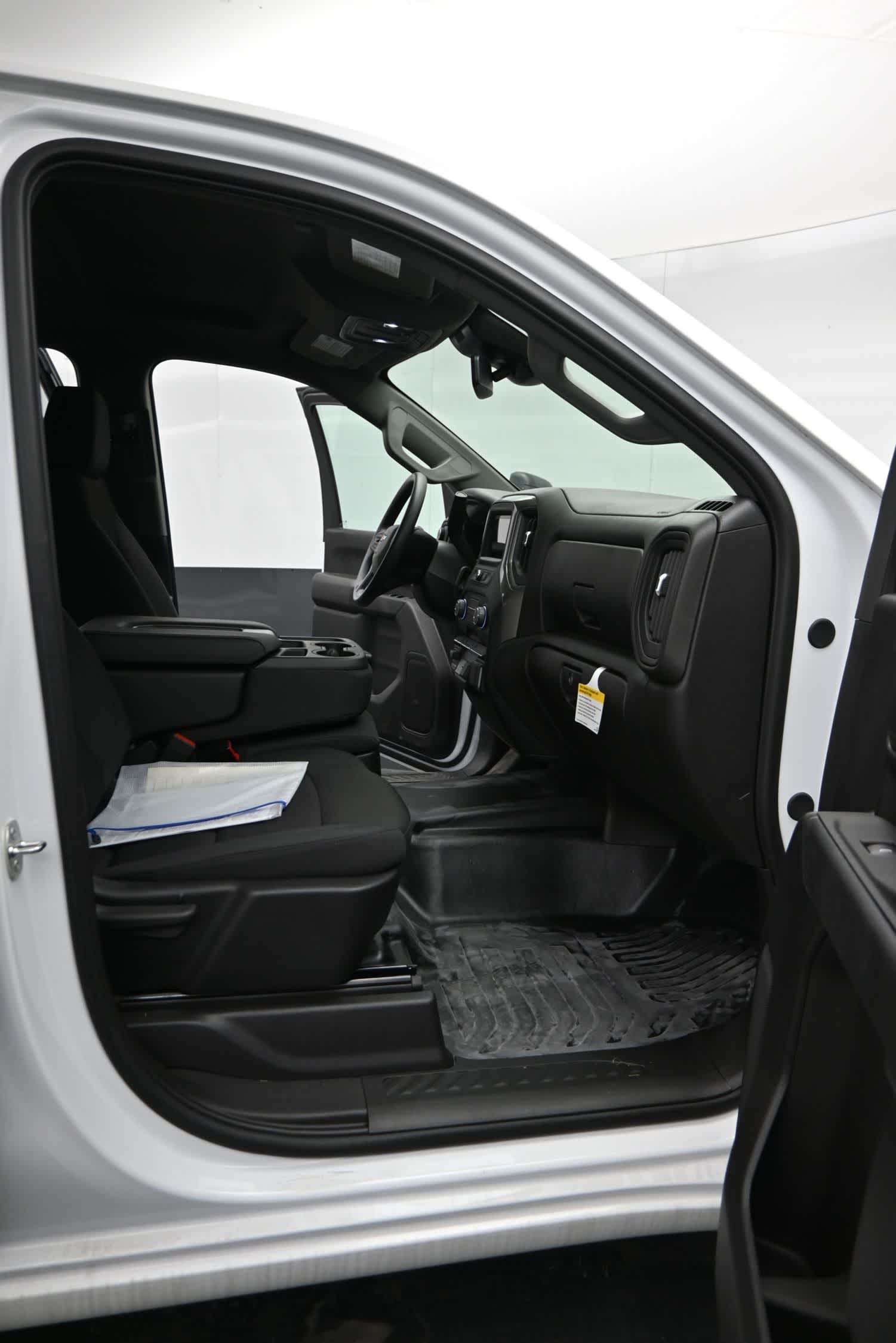 2024 Chevrolet Silverado 3500HD WT