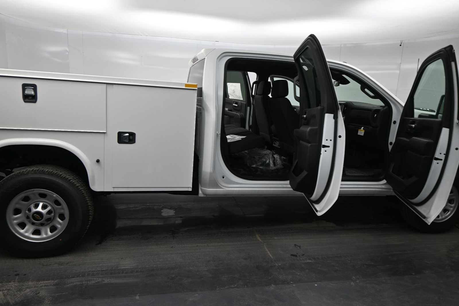 2024 Chevrolet Silverado 3500HD WT