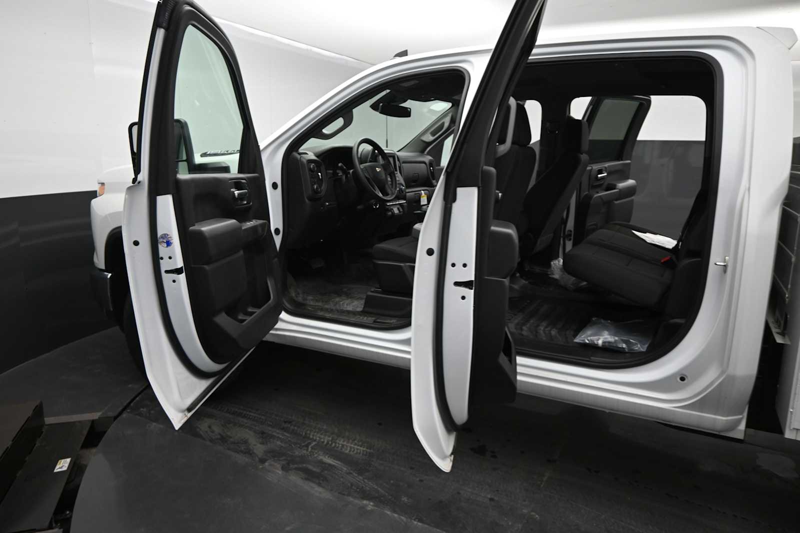 2024 Chevrolet Silverado 3500HD WT