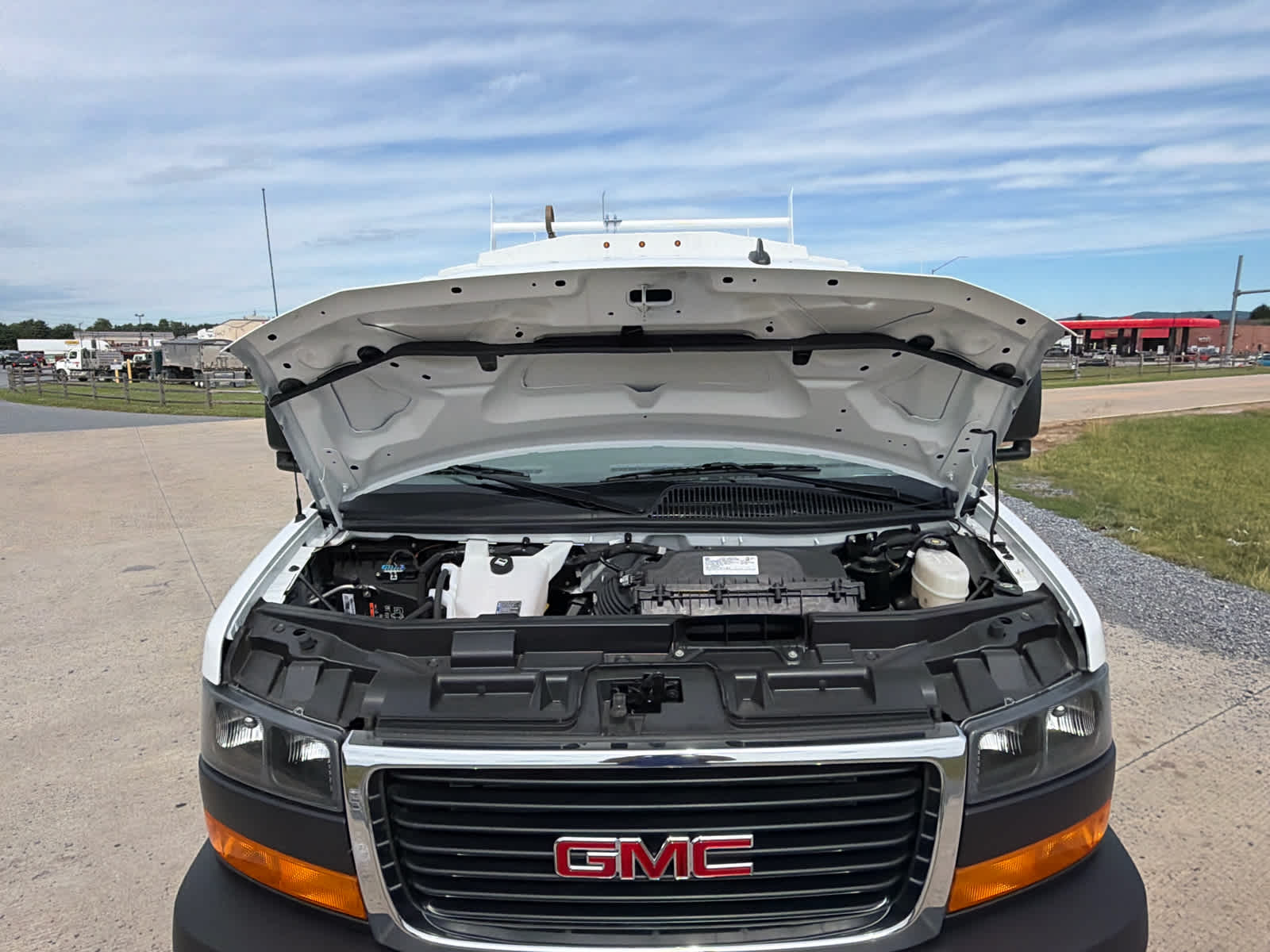 2025 GMC Savana Cutaway Work Van