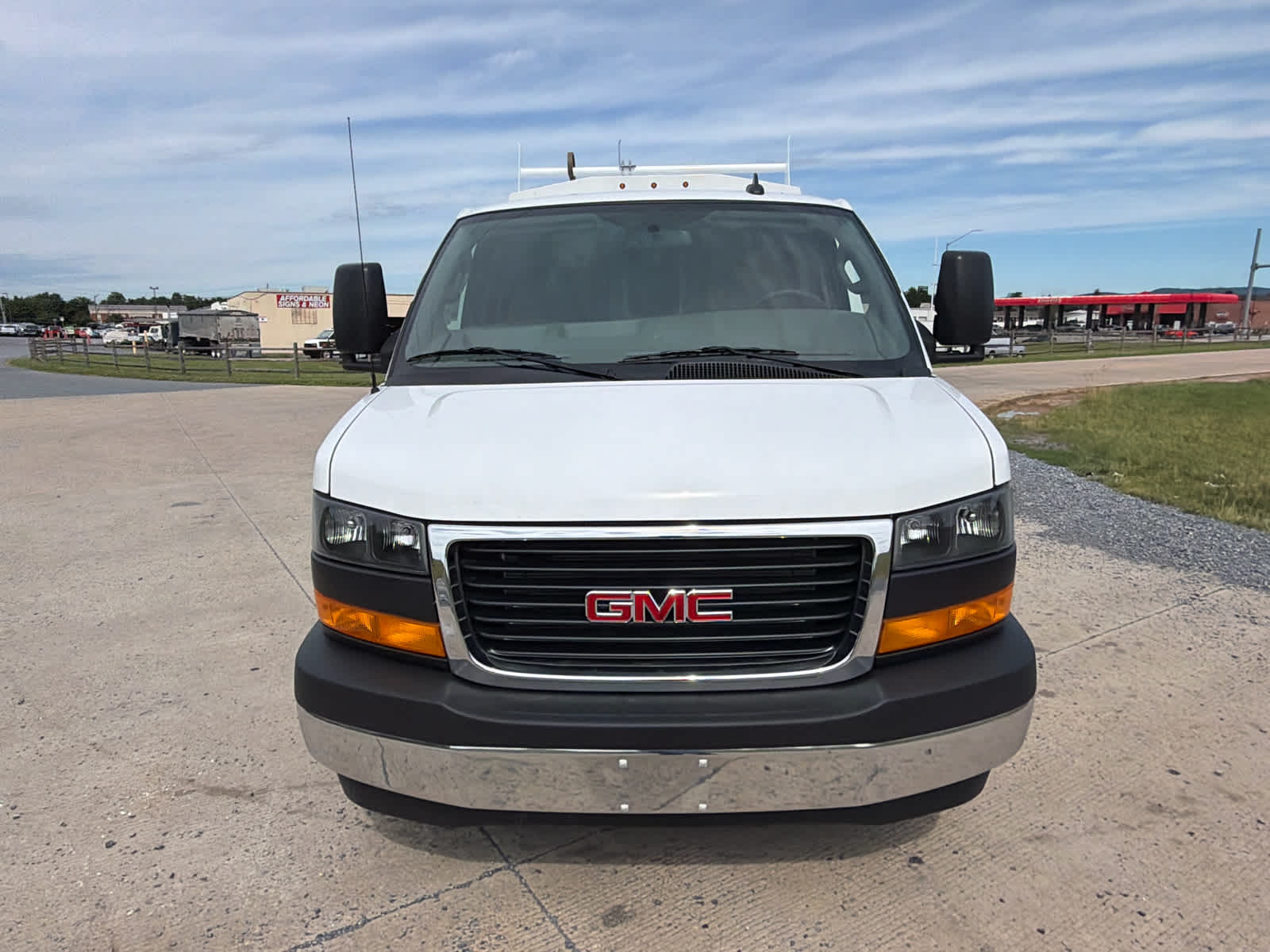 2025 GMC Savana Cutaway Work Van