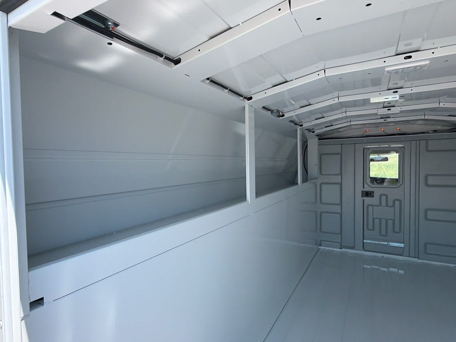 2025 GMC Savana Cutaway Work Van