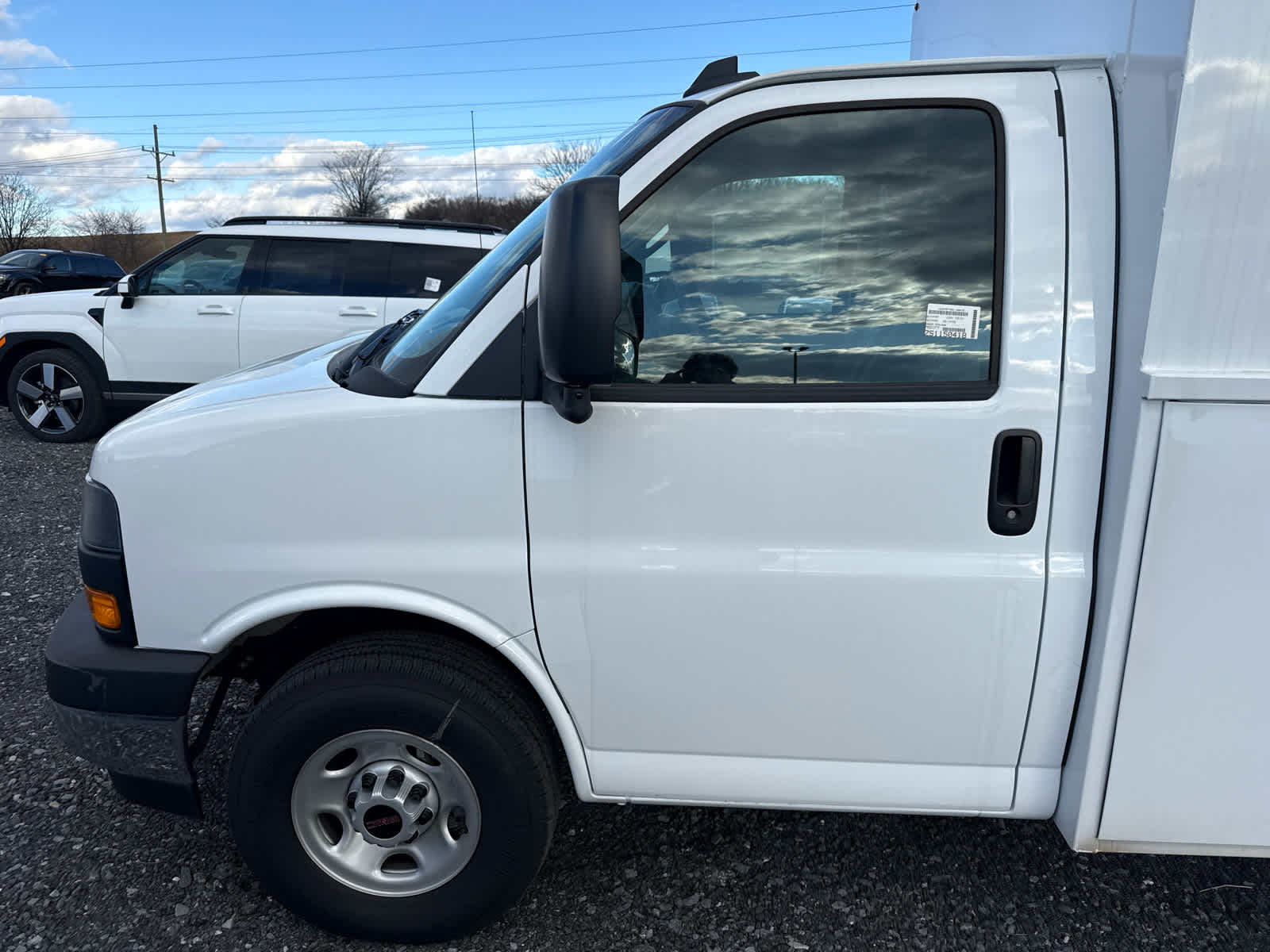 2025 GMC Savana Cutaway Work Van