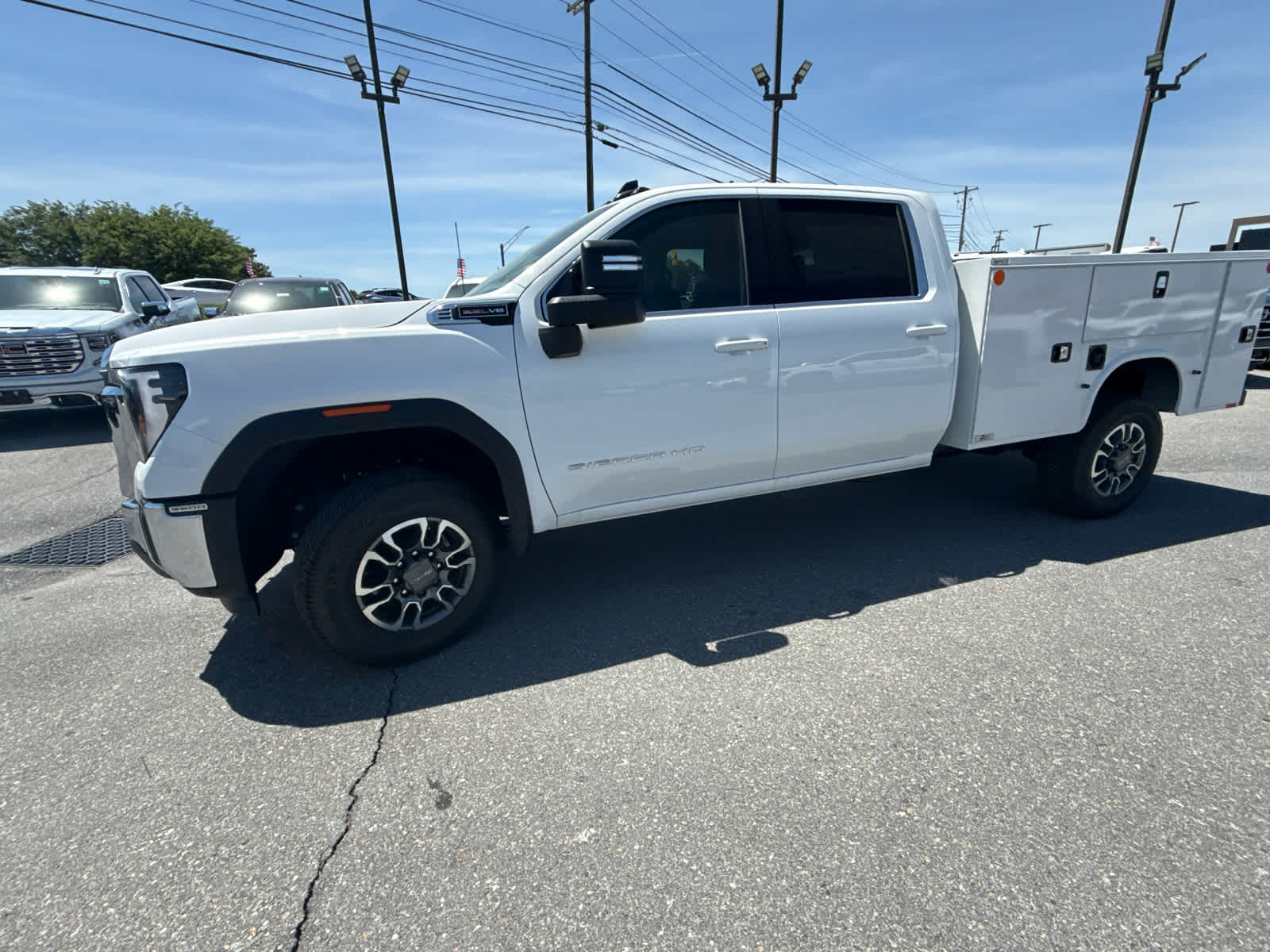 2026 GMC Sierra 3500 HD SLE