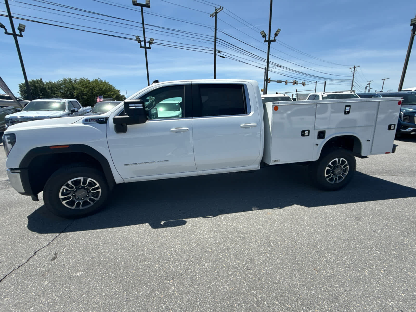2026 GMC Sierra 3500 HD SLE