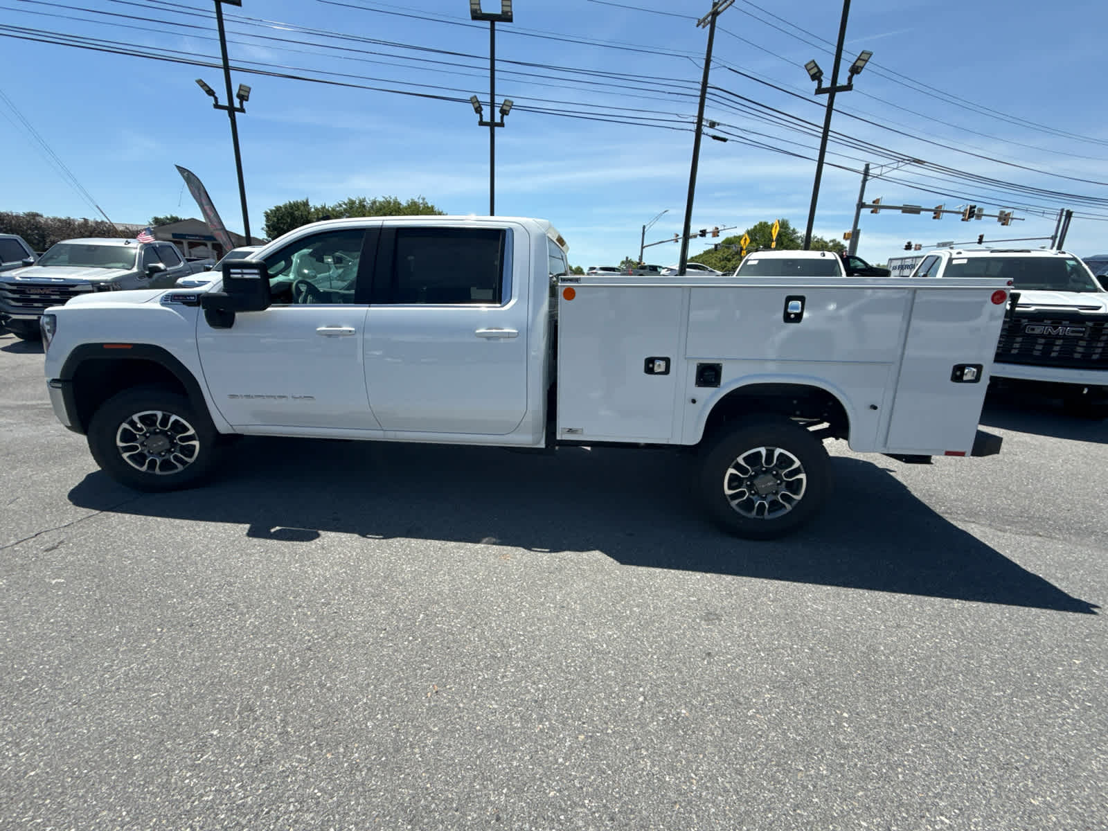 2026 GMC Sierra 3500 HD SLE
