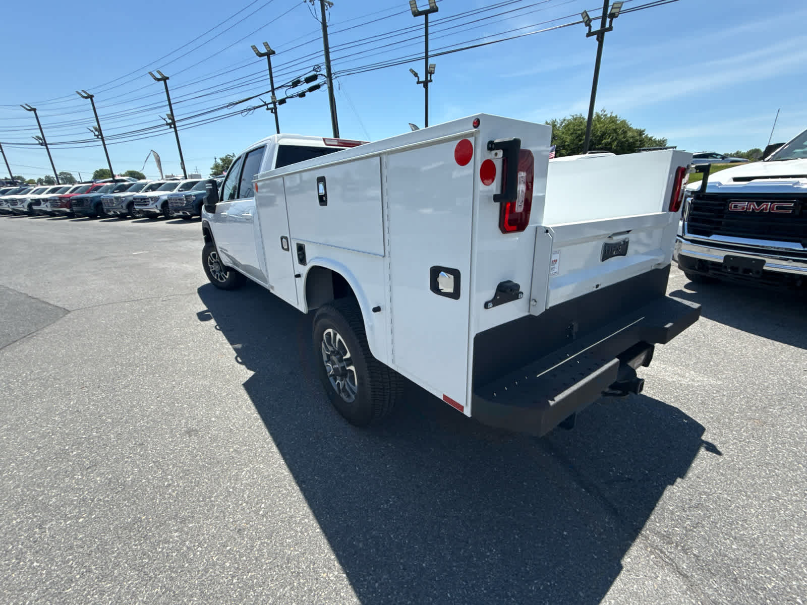 2026 GMC Sierra 3500 HD SLE