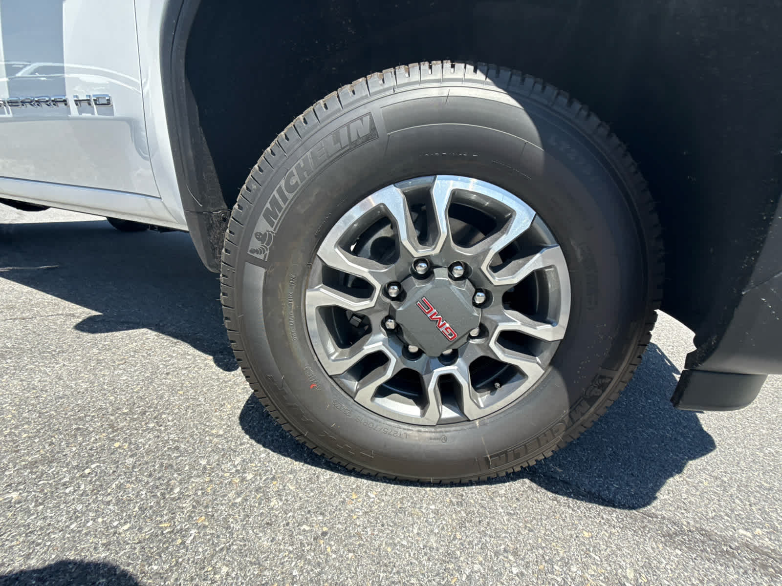 2026 GMC Sierra 3500 HD SLE