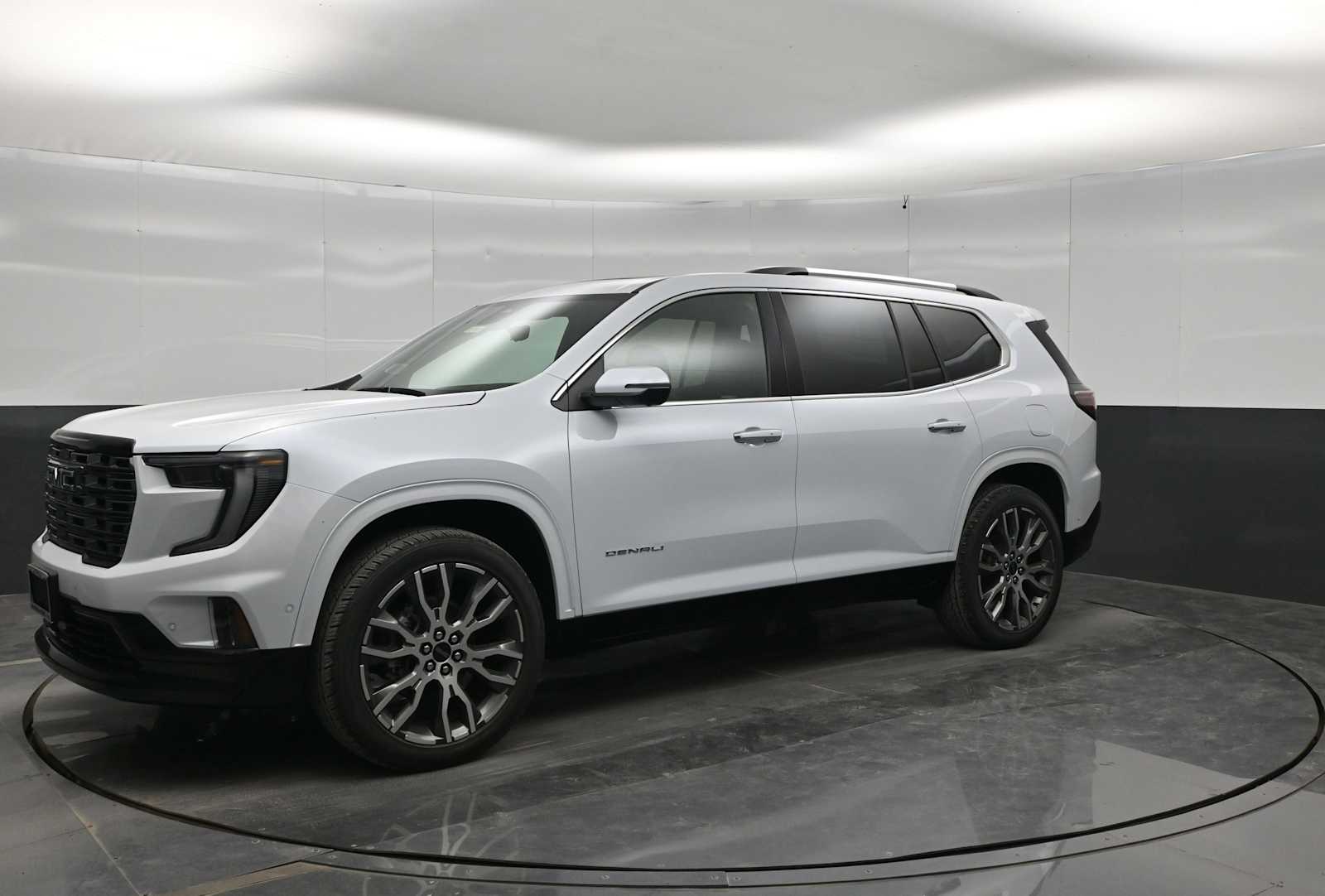 2027 GMC Acadia Denali Ultimate