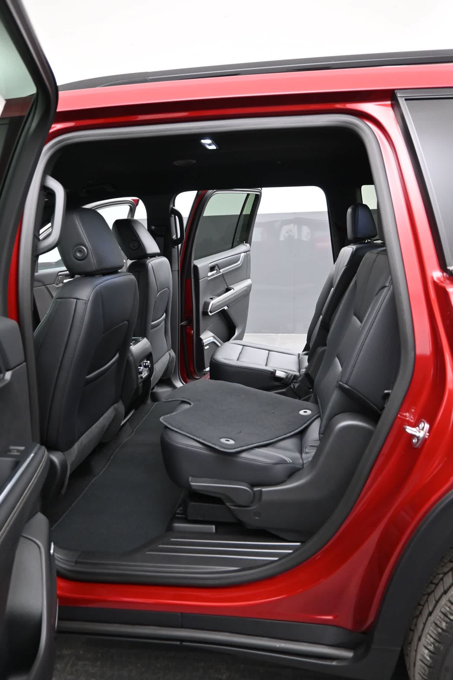 2026 GMC Acadia Elevation AWD