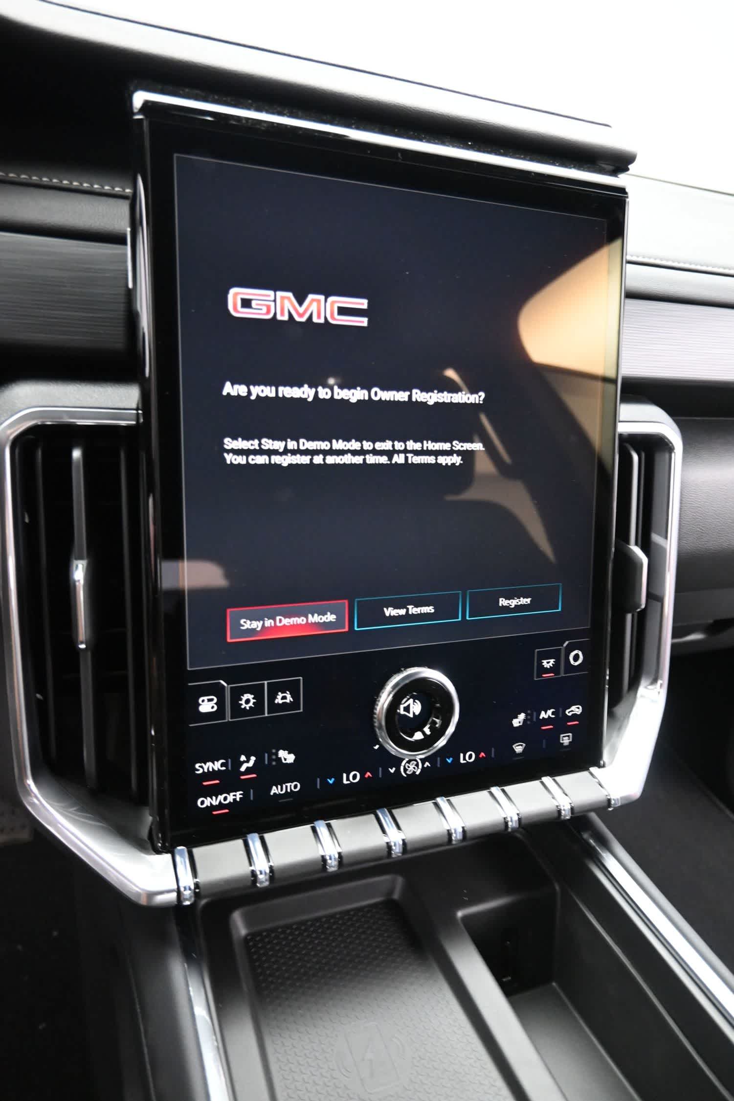 2026 GMC Acadia Elevation AWD